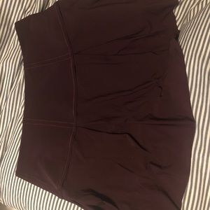 Lululemon skirt 8 reg